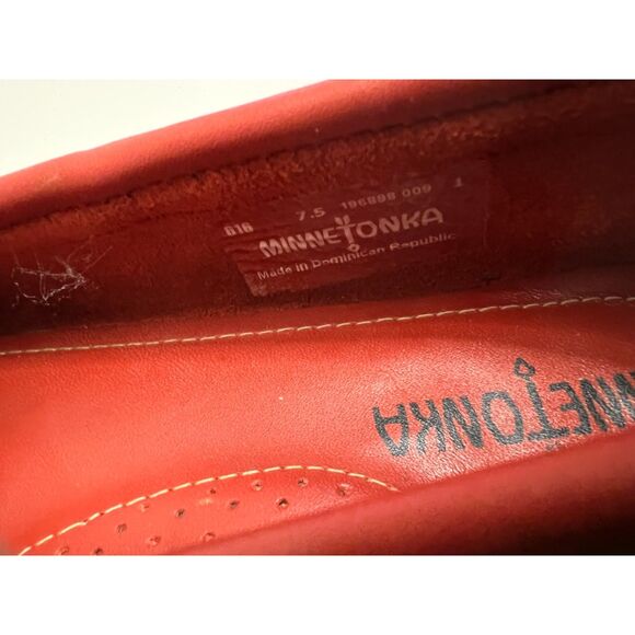 Vintage Minnetonka red leather boat driver moccasins. Size 7.5(W). - Picture 7 of 8
